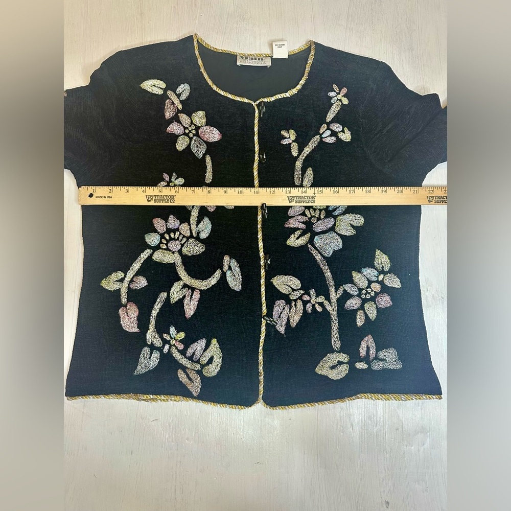 90s Cottage Core Embroidered Floral Cardigan Women’s Size 14 Black - Picture 3 of 8
